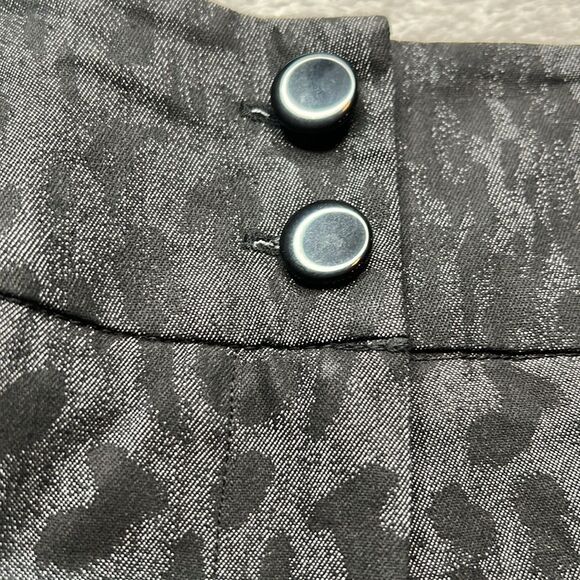 SANDRO Sportswear 12 Stretchy Wide Leg Leopard Print Flared Pants - Picture 6 of 14